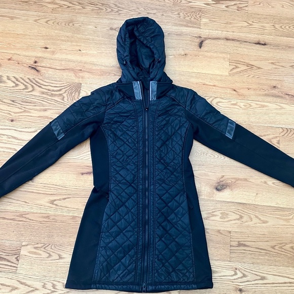 Athleta Jackets & Blazers - Athleta Rock Springs CYA Jacket - Black - Size XS